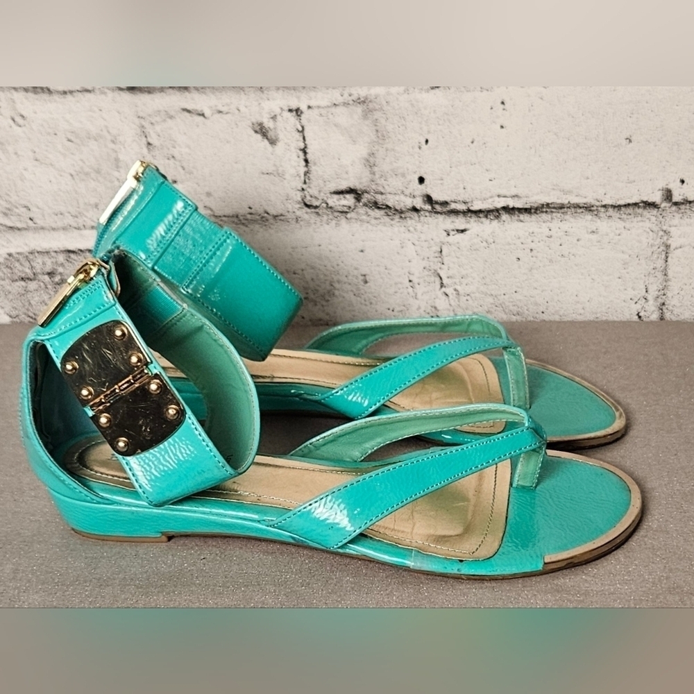 Bamboo Turquoise Patent Ankle Strap Sandals Size 7.5 Casual Summer